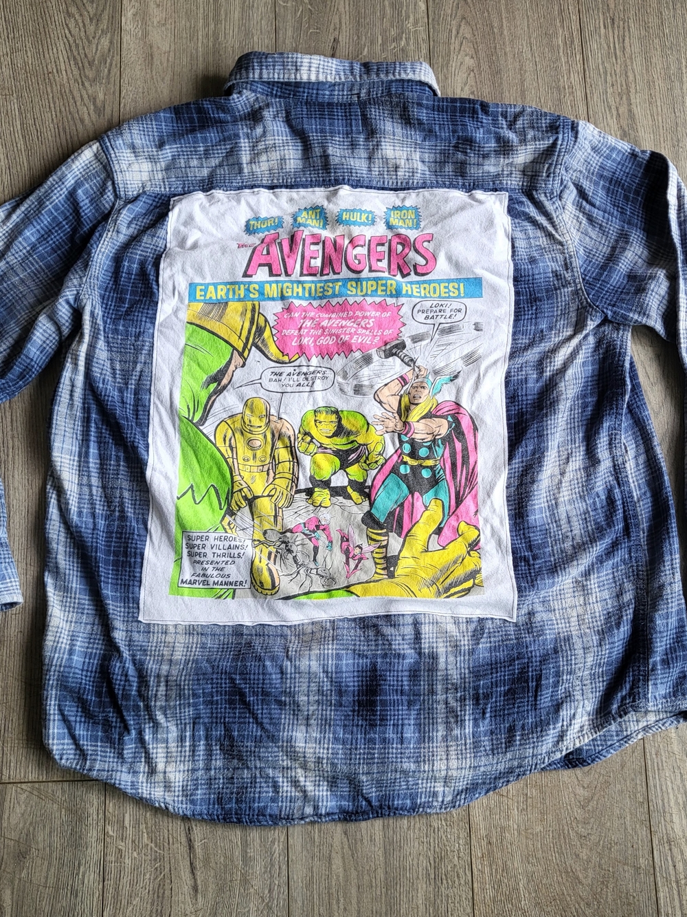Marvel Avengers Trashion Distressed Blue Flannel-Upcycled Graphic Mens XL Shirt